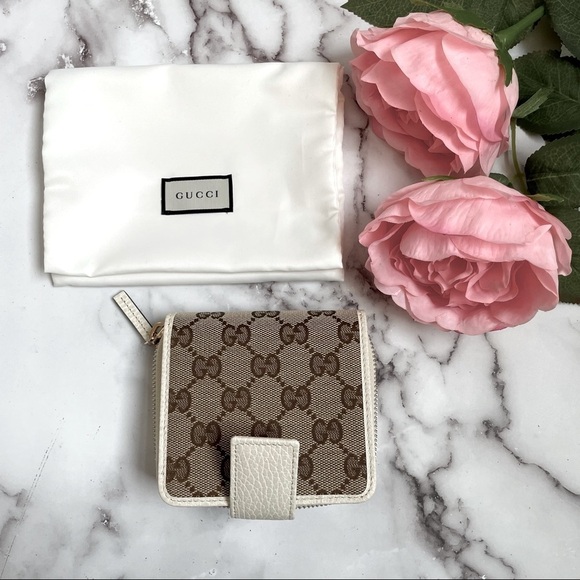 🆕 Authentic GUCCI Compact GG Canvas Leather Beige/Off-white Zip Wallet Bi-Fold - Picture 1 of 9